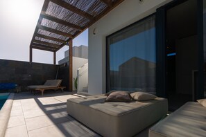 Terrace/patio - Vacation Home 'Villa Siargao' with Sea View, Wi-Fi and Air Conditioning (La Oliva)