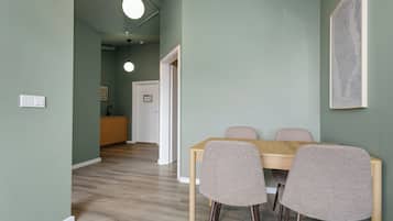Comfort Apartment | In-room dining