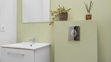 Quarto quádruplo luxo | Banheiro