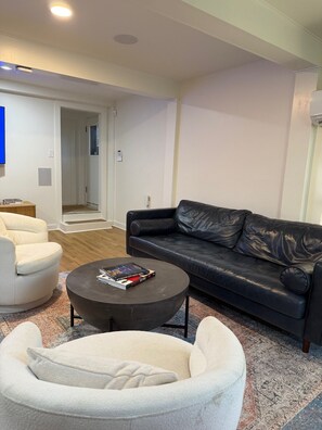 Living area - Travis Heights Gem, Walk to Lady Bird Lake & SoCo (Austin)