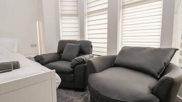 1 bedroom, WiFi (free), individually decorated, individually furnished
