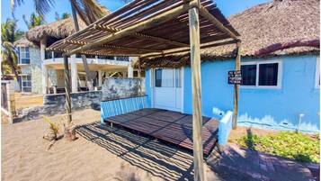 Panoramic Double Room, Air conditioning, Beach View | Free WiFi, bed sheets