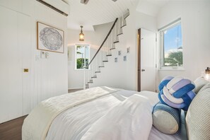 Room - Unique Lighthouse in The Bahamas (Nassau)