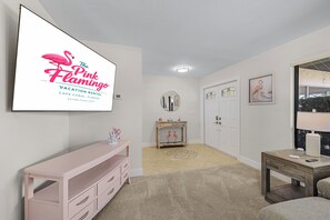 Interior - Pink Flamingo Pool House-Luxury Tropical Escape (Cape Coral)