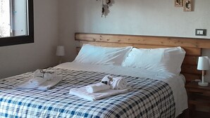 1 bedroom, free WiFi, bed sheets - Etna Country Home!  A relaxing retreat surrounded by nature (Nicolosi)