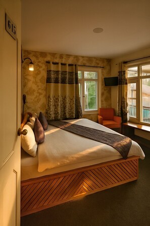 Phòng 4 dành cho gia đình, quang cảnh vườn