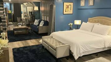 1 bedroom, in-room safe, desk, iron/ironing board