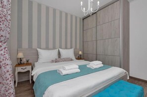 2 bedrooms, iron/ironing board, WiFi, bed sheets - Luxury Apartment Meli Luka with Terrace Sea View (Makarska)