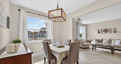 Family-Friendly PSL Vacation Home Near Clover Park & Beaches