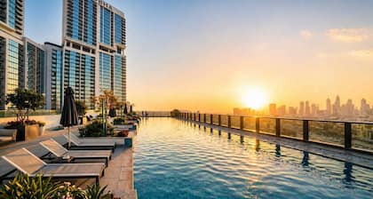 Luxury 1BR at The Crest-Sobha with Dubai Skyline Views & Personalized Hosting