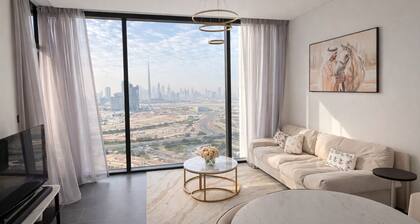 Luxury 1BR at The Crest-Sobha with Dubai Skyline Views & Personalized Hosting