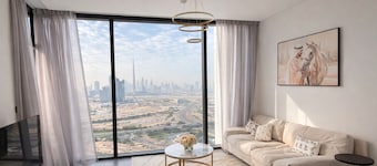 Luxury 1BR at The Crest-Sobha with Dubai Skyline Views & Personalized Hosting