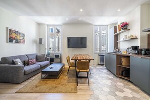 Apartment | Living area - Modern Apartment a/c 2ch/4p - Cannes (Cannes)
