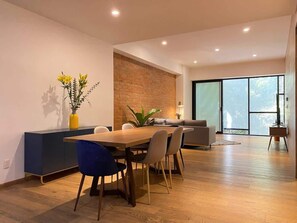 Interior - Roma Norte 3BR Pool Oasis | Walk to Everything (Ciudad de México)