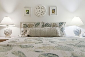 2 bedrooms, iron/ironing board, WiFi, bed sheets - Holiday Villas 2 Unit 206 (Indian Shores)
