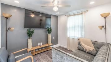 Appartement, terras, uitzicht op tuin | Woonruimte