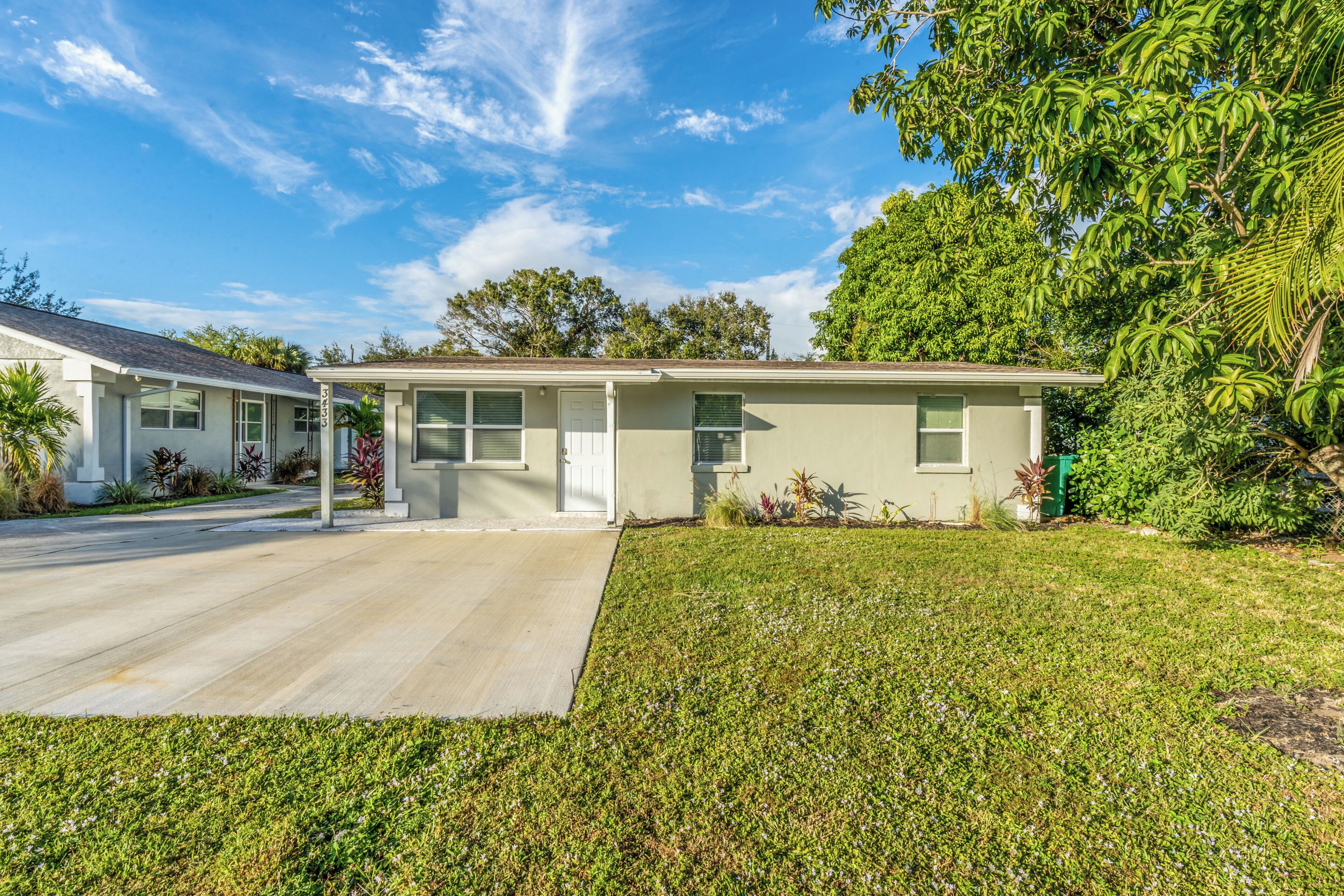 Apartamento, varanda, vista para o jardim | Fachada