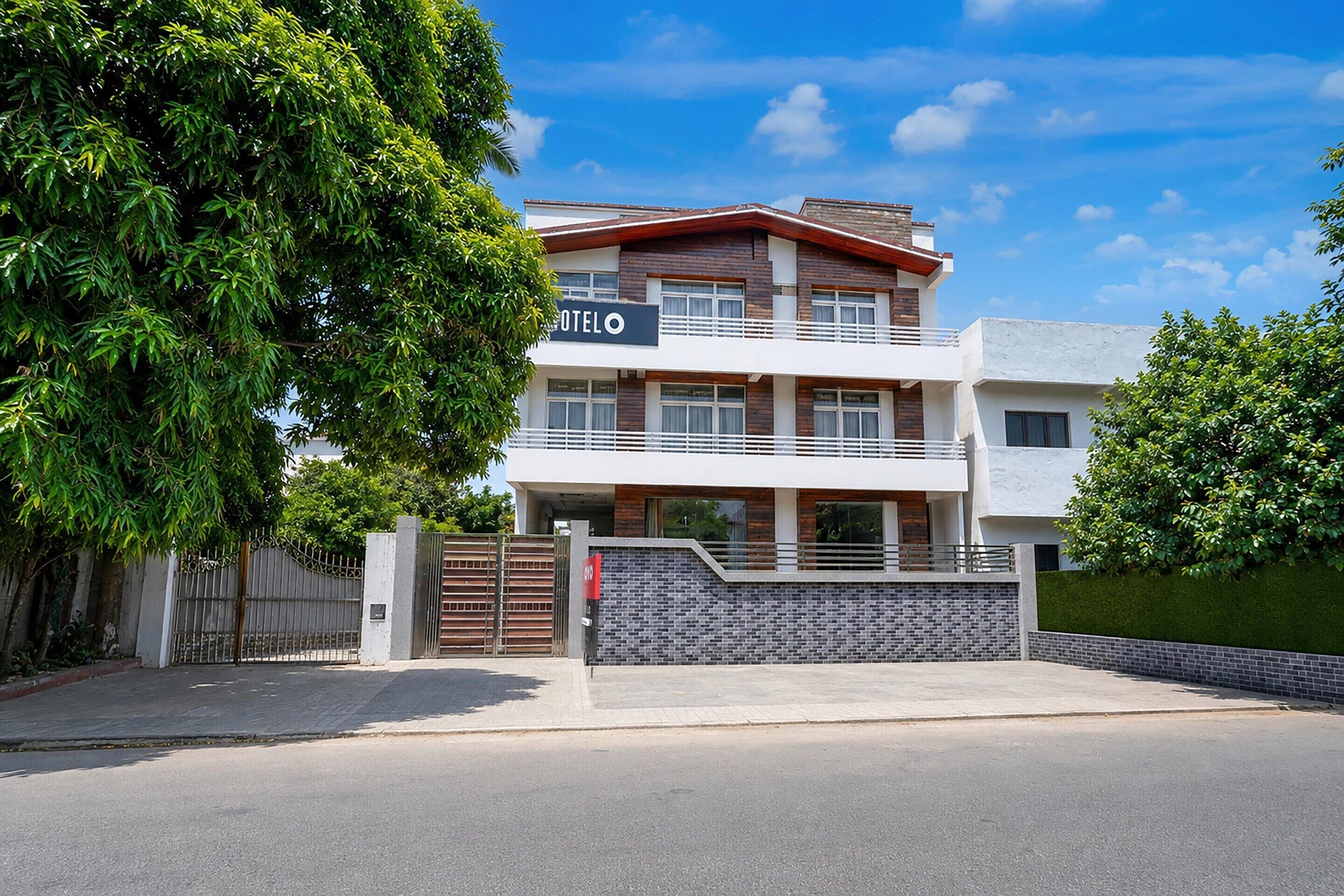 House | Exterior