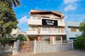 House | Exterior
