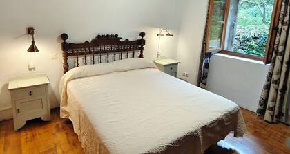 Casa La Parra, Asturian tradition and wild environment.