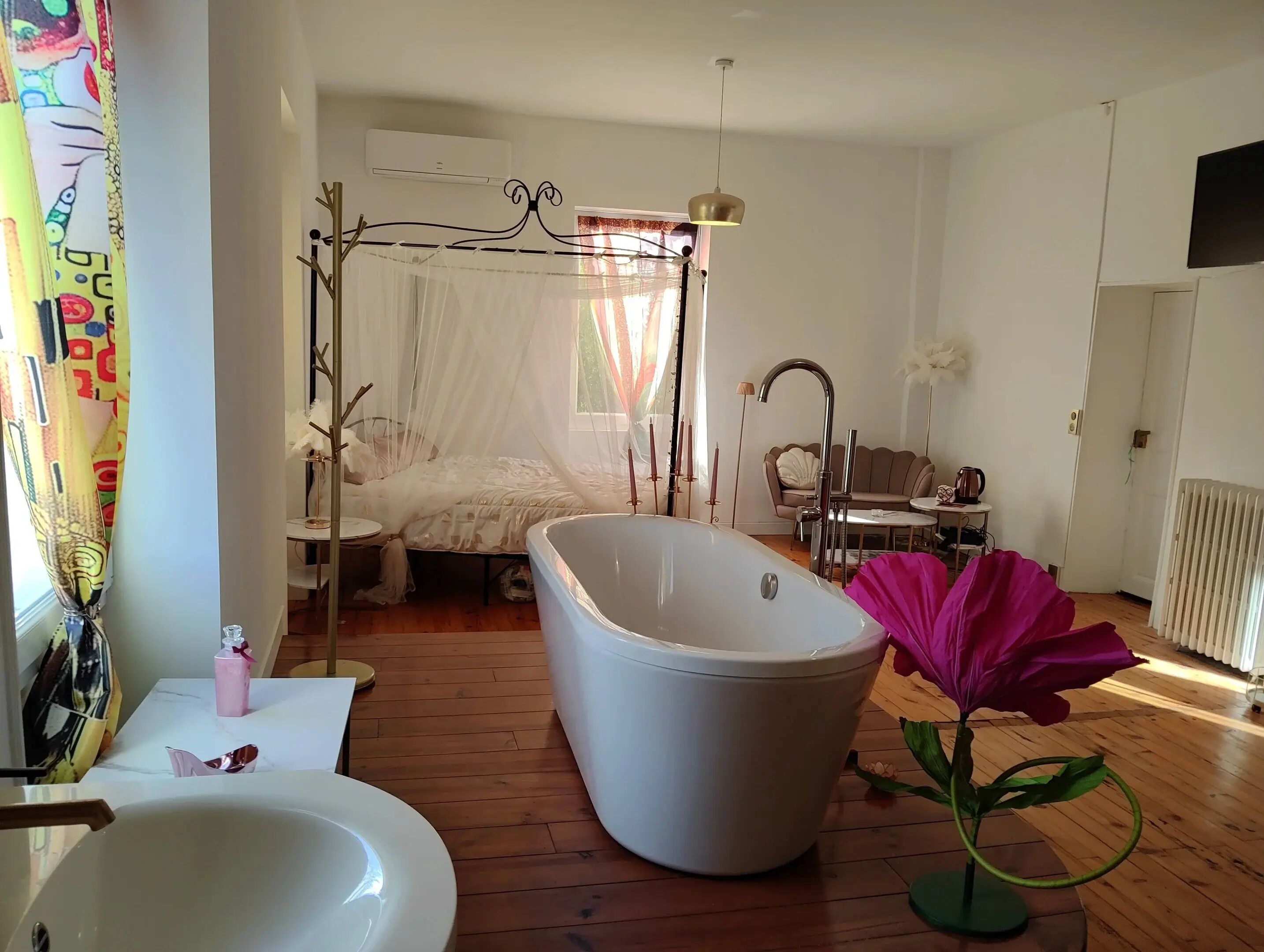 1 dormitorio, tabla de planchar con plancha, wifi gratis y ropa de cama