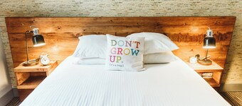 The Grove Hotel