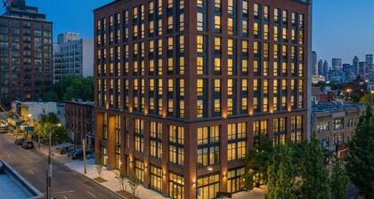 Luxe Studio |King Bed | LIC |NYC