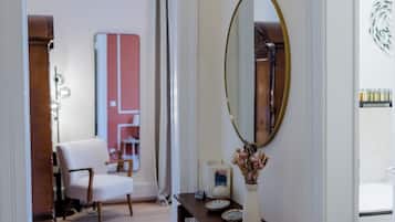 Comfort-Apartment, 3 Schlafzimmer | Hochwertige Bettwaren, individuell dekoriert, individuell eingerichtet