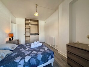 1 Schlafzimmer, WLAN, Bettwäsche