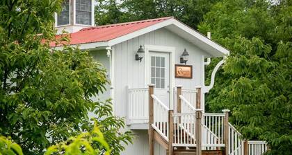 Coppersmith Cottage Above Art Studio Two Guests