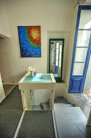 Interior - Central Valletta Duplex with Balcony (Valletta)
