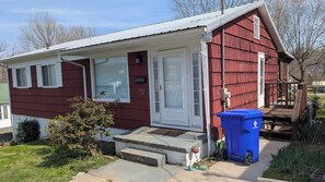 Exterior detail - Historic Downtown Harriman (Harriman)