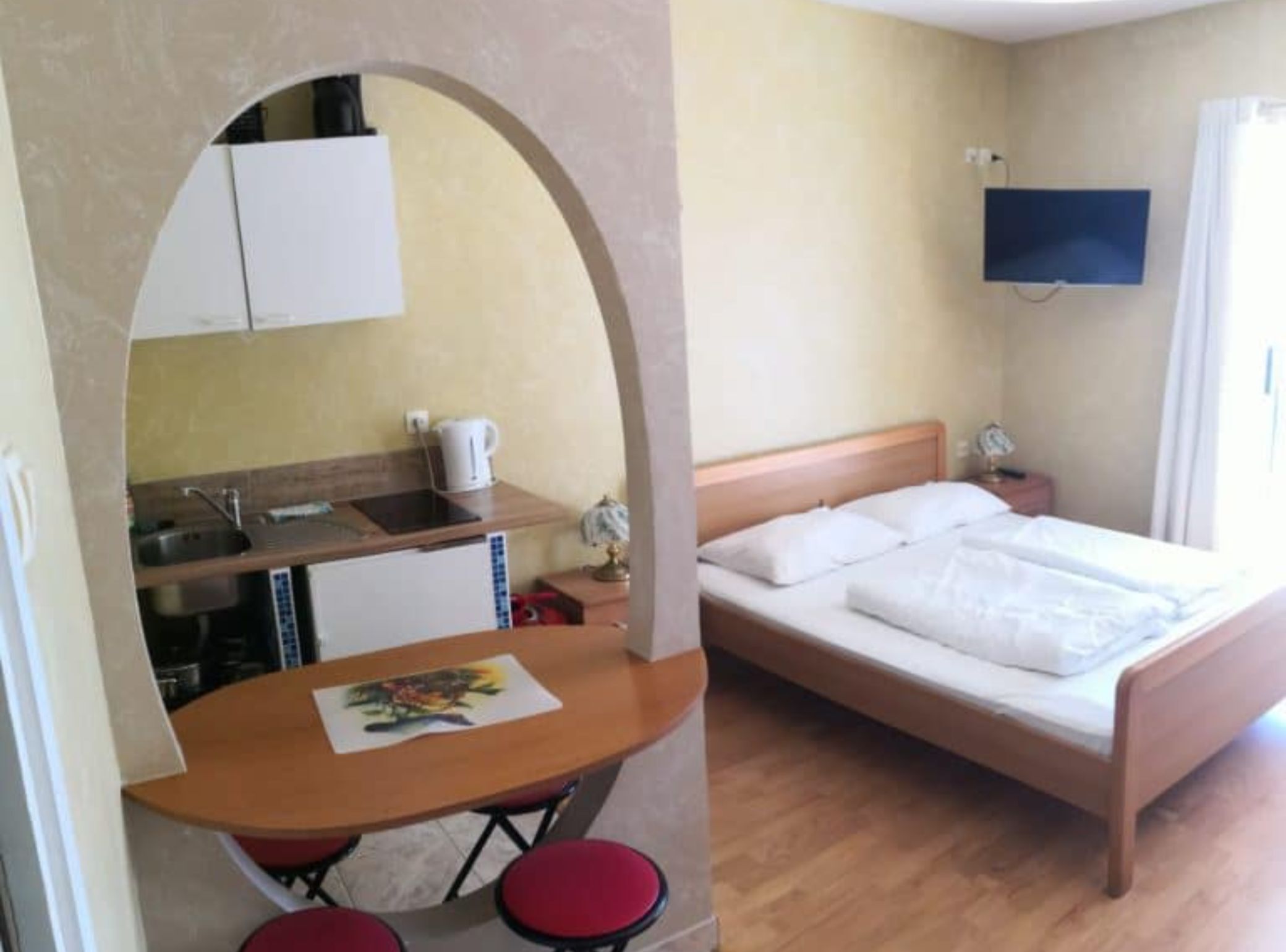 Studio (Studio Apartment with balcony and sea) | 8 sovrum