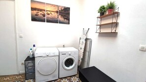 Interior - Le Vaillant, Studio Moderne, wifi (Roubaix)