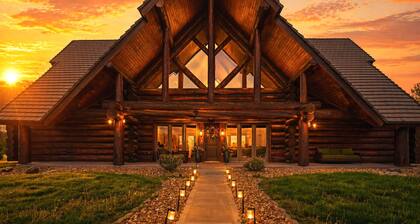 Luxury Lodge +Guest House + Sleeps 14 + World Cup