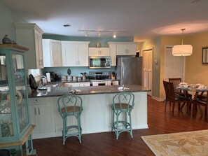 Fridge, microwave, stovetop, dishwasher - Relaxing Pool Views, Golf Colony A-1 (Little River)