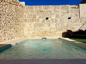Pool - House with Private Pool, Comfortable and Family Friendly (Maria de la Salut)