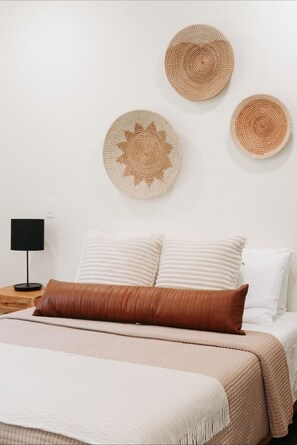 5 habitaciones, internet y ropa de cama 