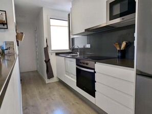 Private kitchen - EVH103 Complete apartment with terrace and parking (Tossa de Mar)