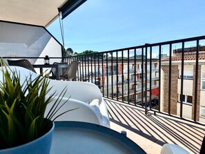 Property grounds - EVH103 Complete apartment with terrace and parking (Tossa de Mar)