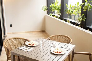 Dining - Moonlight Suite · Balcony + Beach Club · Tulum (Tulum)