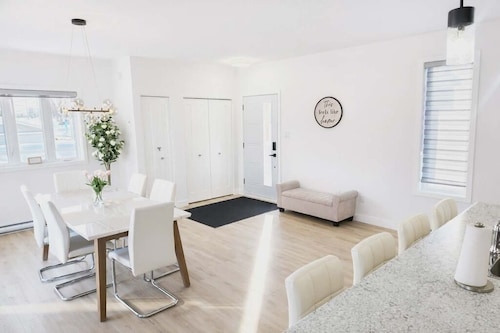 Luxurious new house 3 bedrooms 3 bathrooms