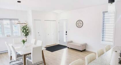 Luxurious new house 3 bedrooms 3 bathrooms