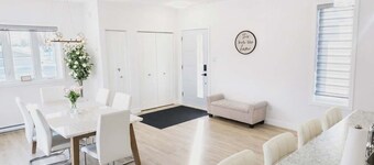 Luxurious new house 3 bedrooms 3 bathrooms