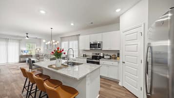 Microwave, oven, stovetop, dishwasher