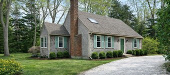 The Salteen House New to the RENTAL market.Experienced Hosts.Great for Two Fams!