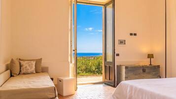 3 camere, ferro/asse da stiro, Wi-Fi gratuito, lenzuola
