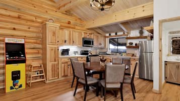 Cabin, Multiple Beds, Hot Tub, Mountain View (2586) | Dining