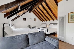 Cabin, Multiple Beds, Patio, Mountain View (2590) - 2590-round Rock Lodge (Big Bear Lake)