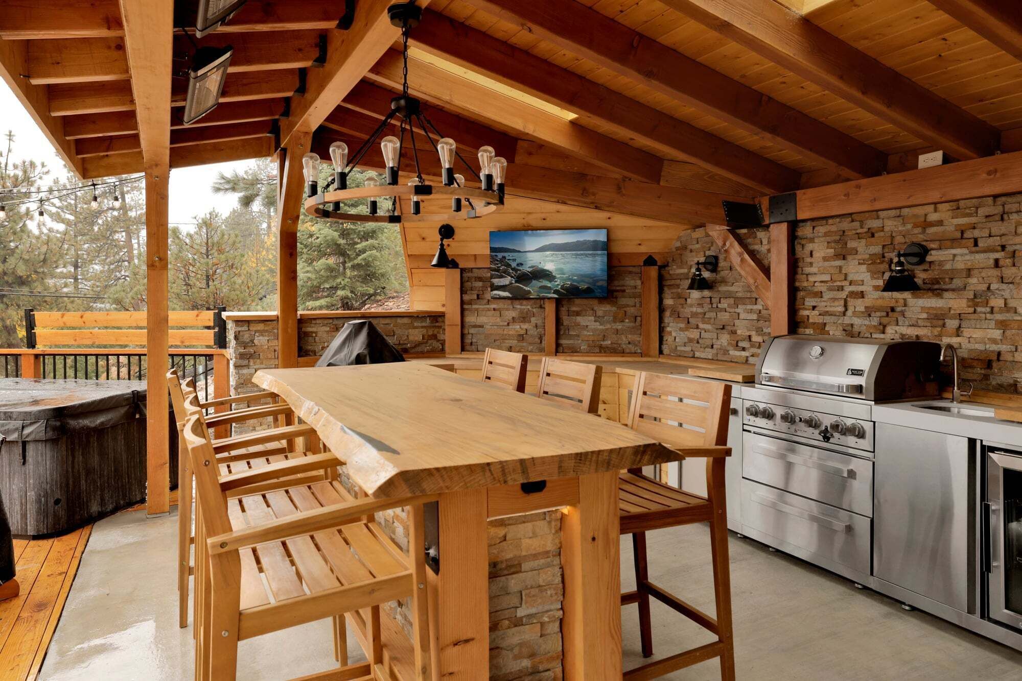 Cabin, Multiple Beds, Hot Tub, Mountain View (2593) | Outdoor dining
